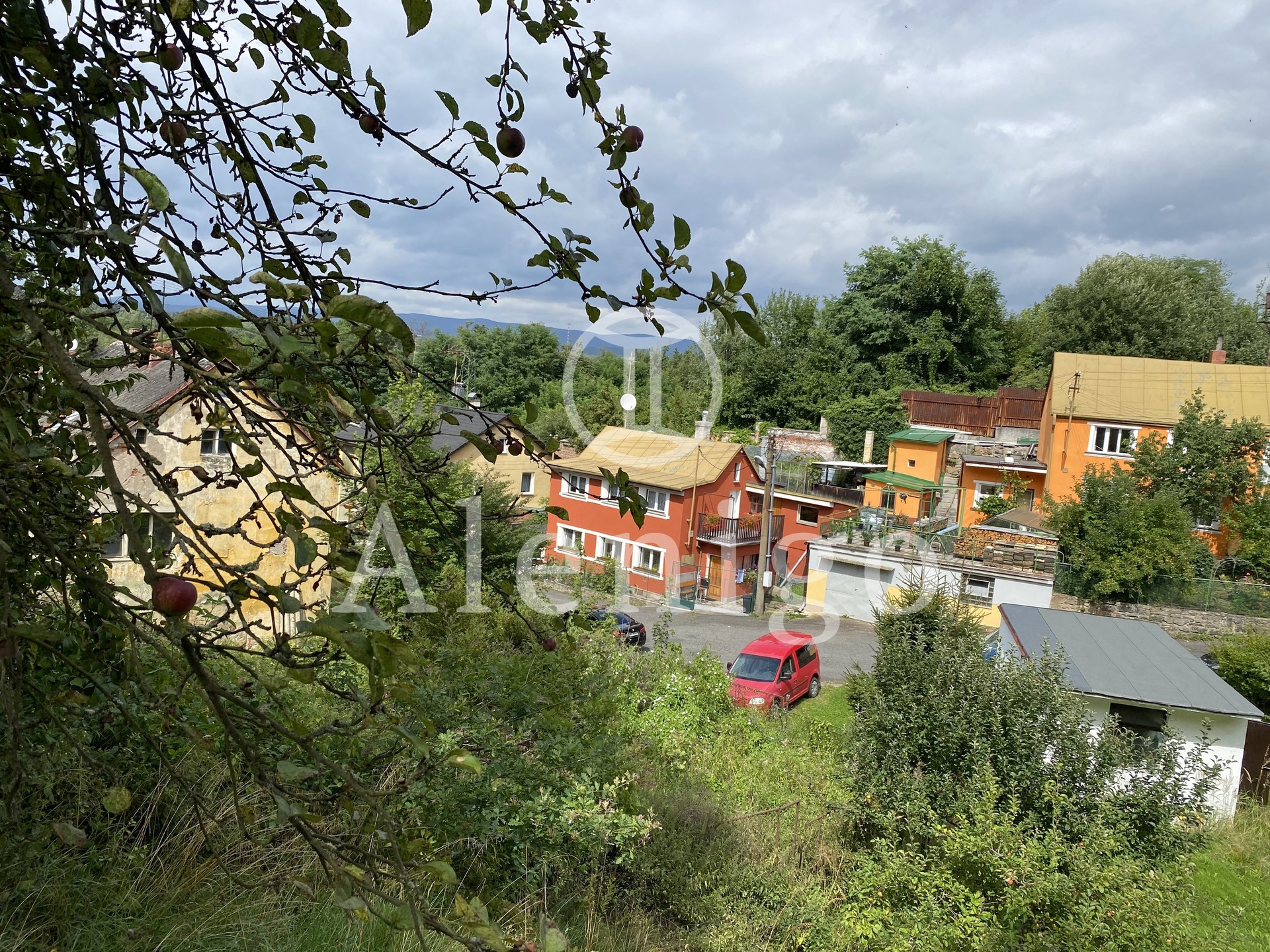 Prodej stavebního pozemku 1 151 m², Karlovy Vary