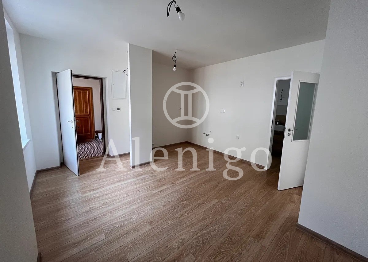 Prodej bytu 2+1 50 m², Kostelec nad Černými lesy