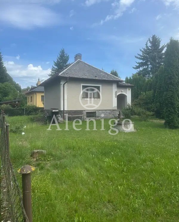Prodej chaty 50 m², pozemek 390 m² v obci Ostrov u Tohovice