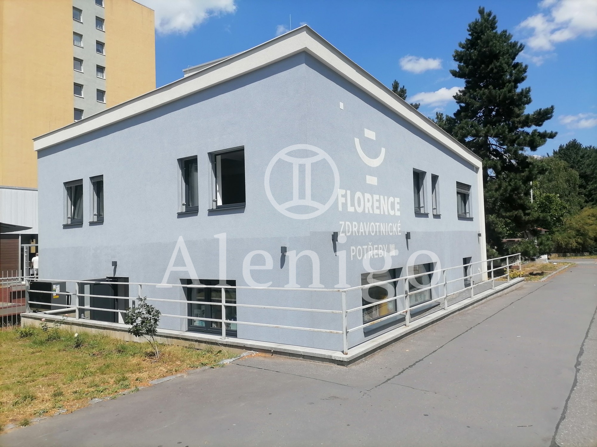 Pronájem obchodního prostoru 95 m², ul. Matúškova , Praha 4- Háje